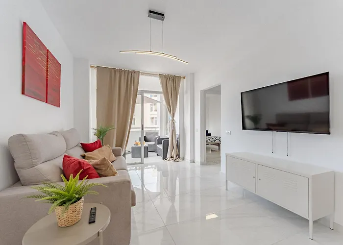 Happy Sabina Sea View *