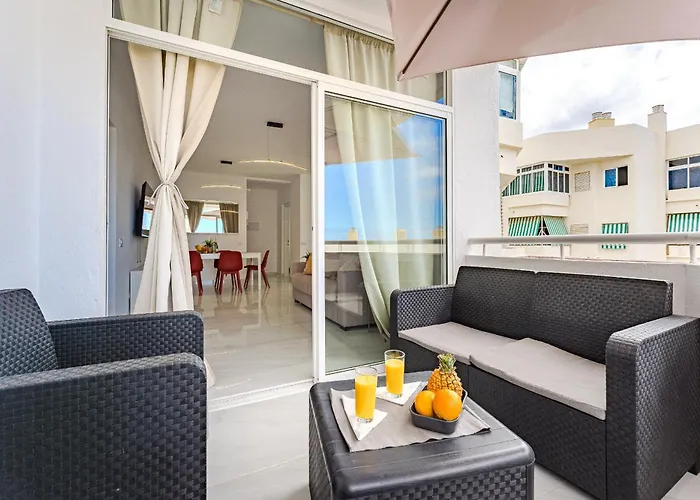 Happy Sabina Sea View 아파트 *
